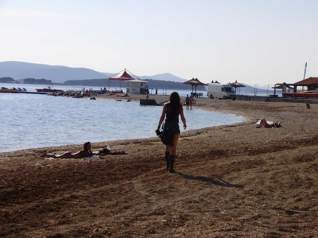 Apartments Batarilo Biograd Na Moru Exterior photo
