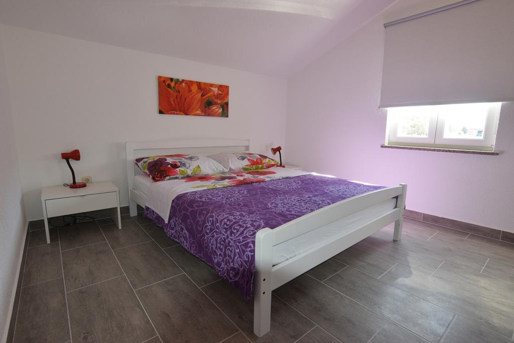 Apartments Batarilo Biograd Na Moru Exterior photo
