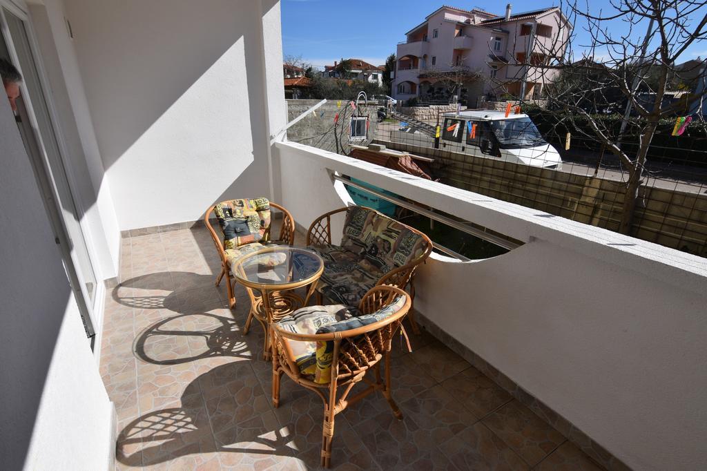 Apartments Batarilo Biograd Na Moru Exterior photo